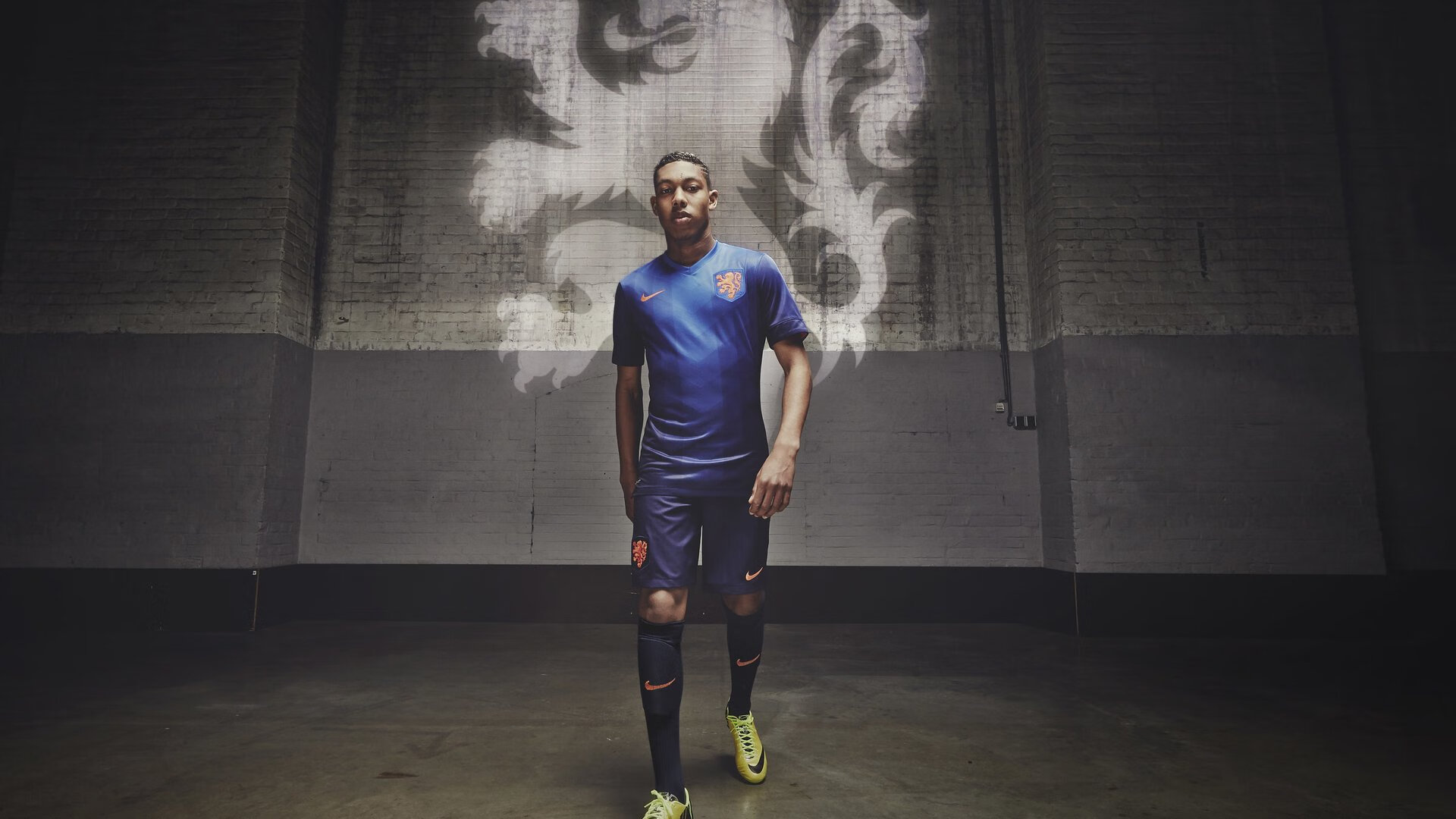 开云备用-“尼古拉斯·桑特基的精准罚球与领袖气质，帮助阿根廷美洲狮队屡创佳绩”